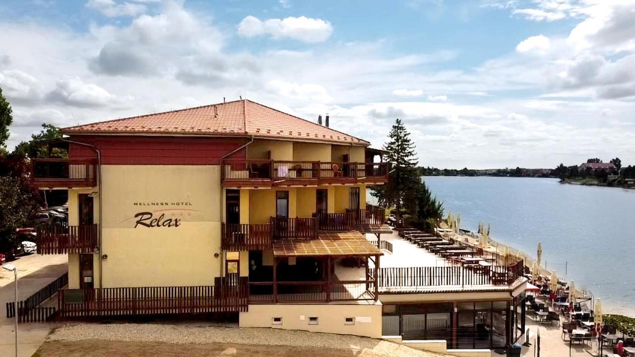 Apartmanovy Wellness Garni Hotel Relax Senec Zewnętrze zdjęcie