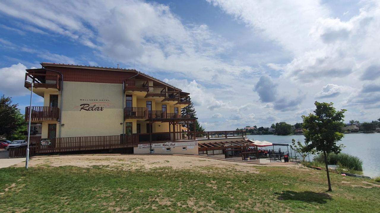 Apartmanovy Wellness Garni Hotel Relax Senec Zewnętrze zdjęcie