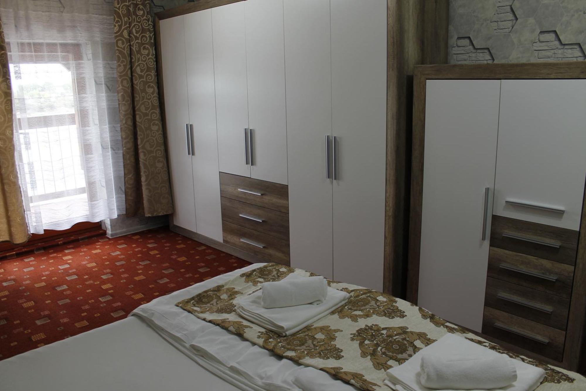 Apartmanovy Wellness Garni Hotel Relax Senec Pokój zdjęcie